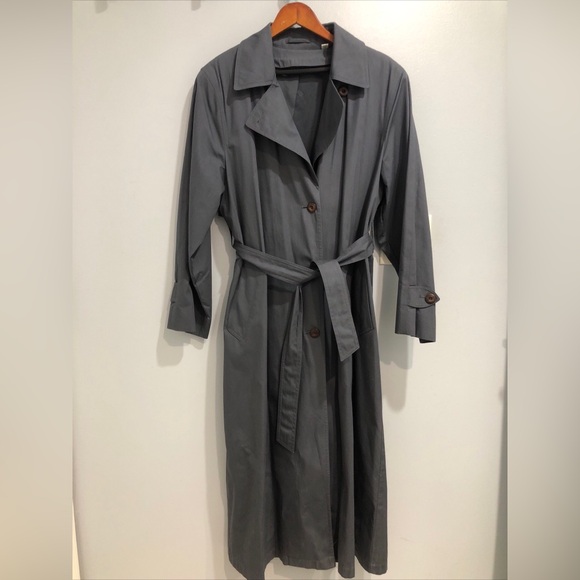 London Fog Jackets & Blazers - Vtg Towne by London Fog Gray Belted Trench Coat Women’s Sz 12R